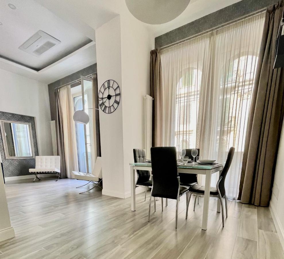 Duomo Platinum Apartments Naples Luaran gambar