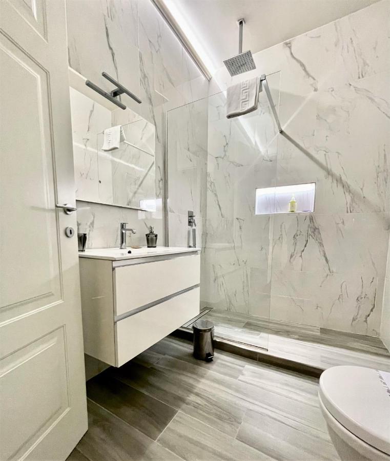 Duomo Platinum Apartments Naples Luaran gambar