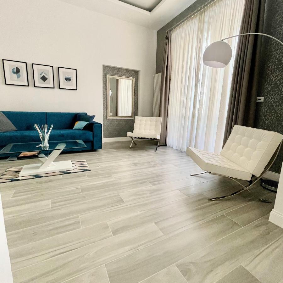 Duomo Platinum Apartments Naples Luaran gambar